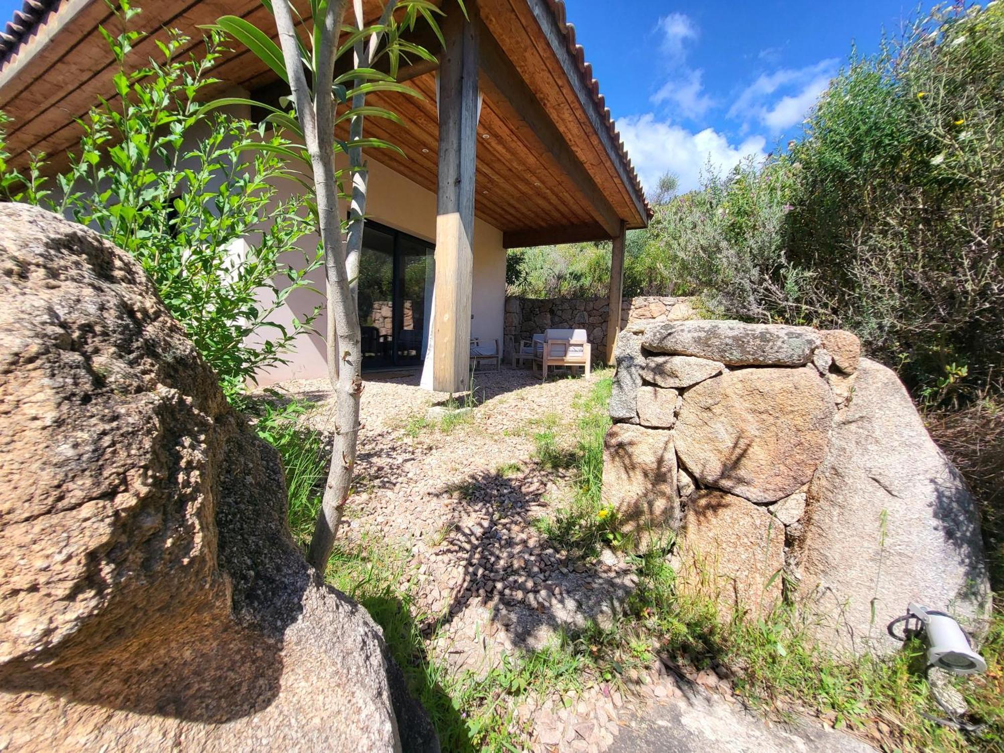 Lantana Villa *