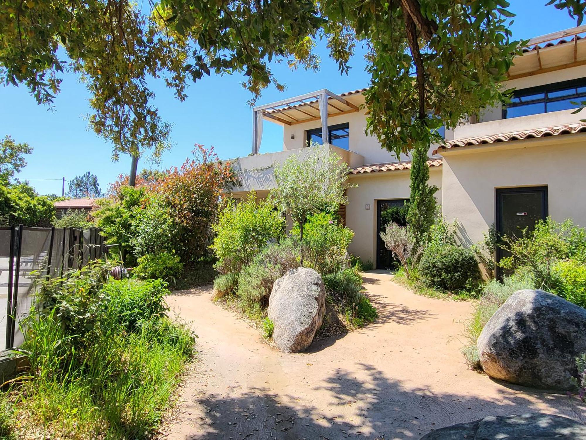 Villa Lantana *
